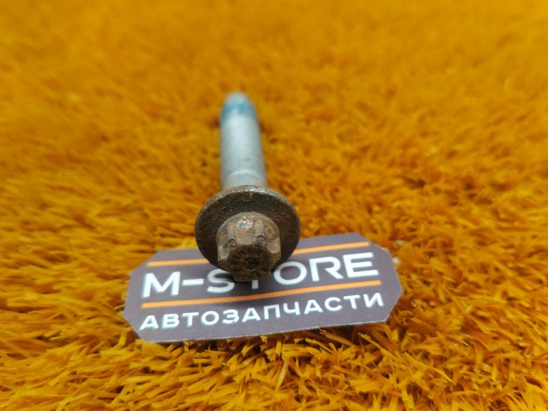 болт подвески, 100 рублей, Красноярск