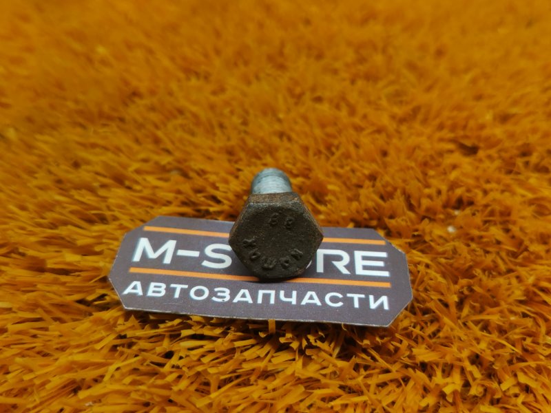 болт подвески, 50 рублей, Красноярск