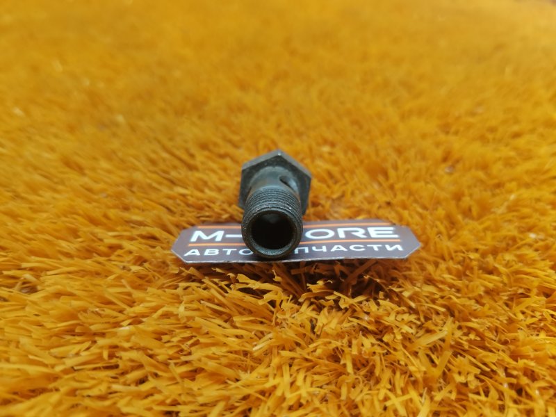 болт подвески, 200 рублей, Красноярск