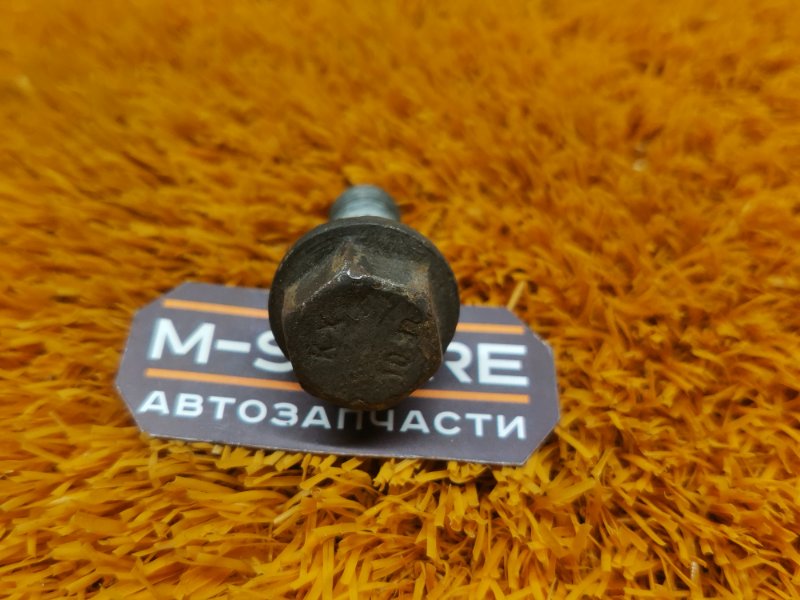 болт подвески, 100 рублей, Красноярск