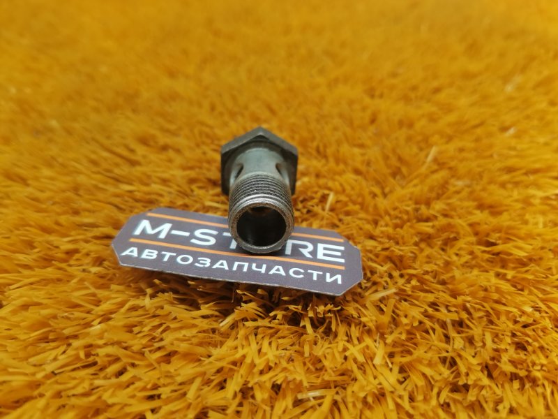 болт подвески, 200 рублей, Красноярск