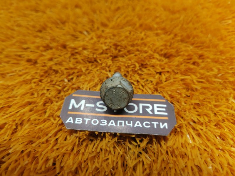 болт подвески, 50 рублей, Красноярск