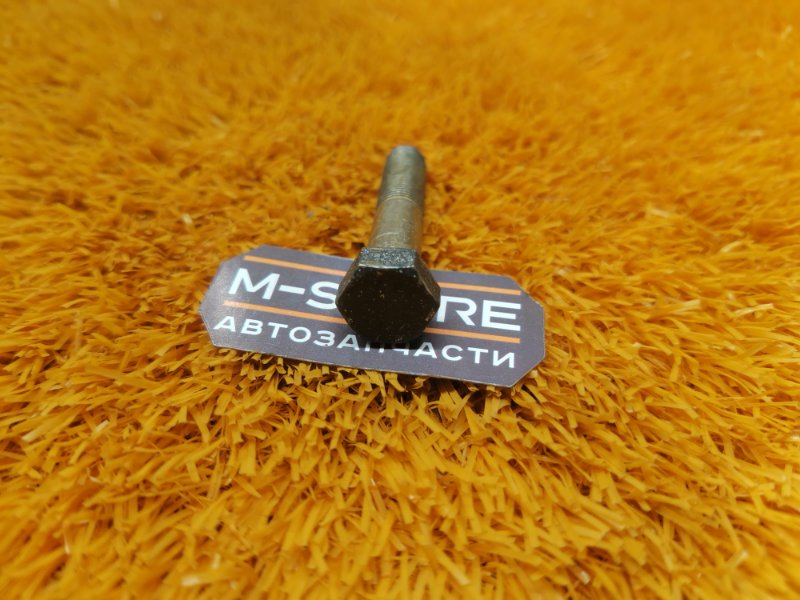 болт подвески, 50 рублей, Красноярск