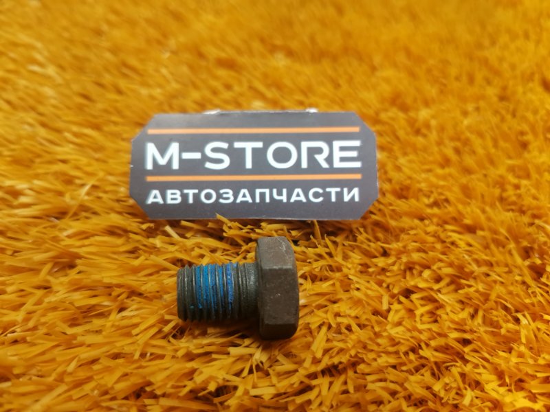 болт подвески, 100 рублей, Красноярск