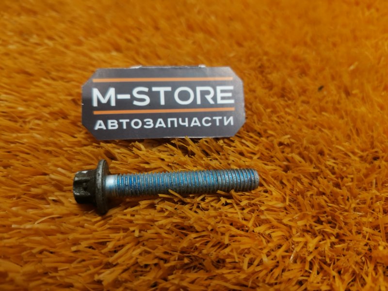 болт подвески, 50 рублей, Красноярск