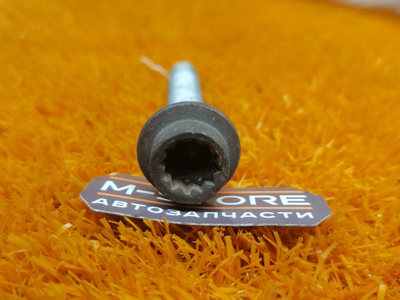 болт подвески, 100 рублей, Красноярск