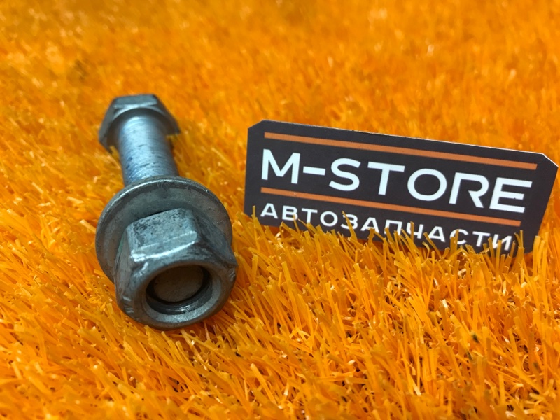 болт подвески, 200 рублей, Красноярск