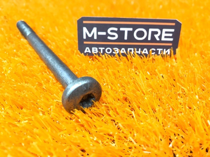 болт подвески, 50 рублей, Красноярск