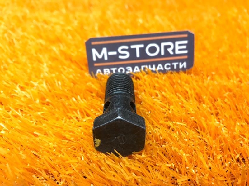 болт, 100 рублей, Красноярск