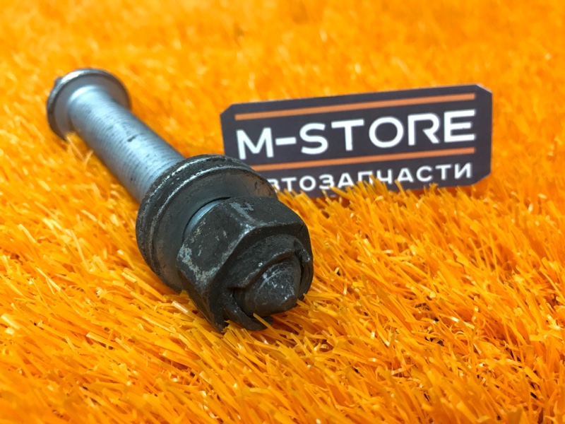 болт подвески, 200 рублей, Красноярск