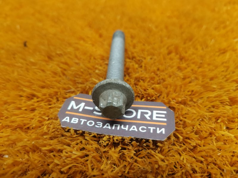 болт подвески, 100 рублей, Красноярск