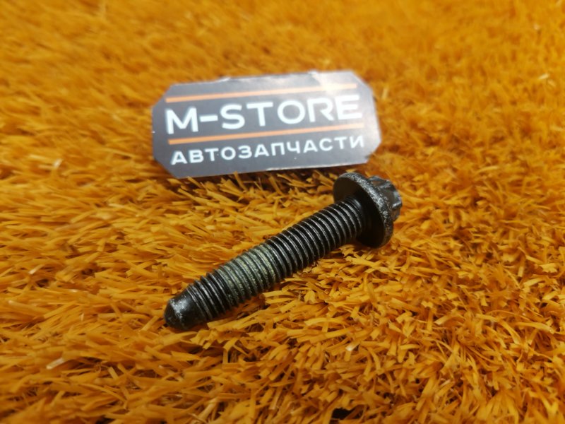 болт подвески, 50 рублей, Красноярск