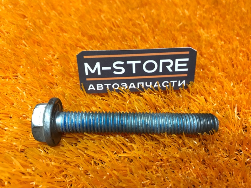 болт подвески, 100 рублей, Красноярск