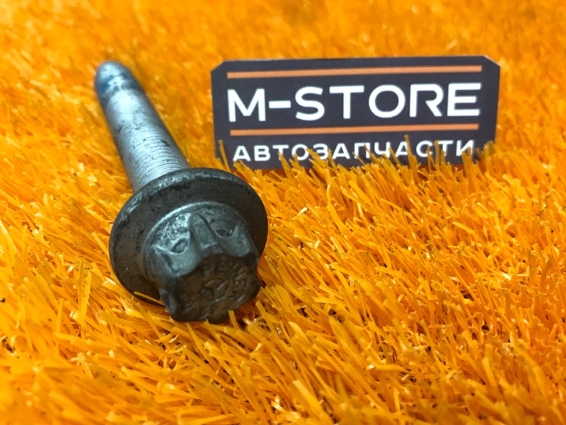 болт подвески, 100 рублей, Красноярск