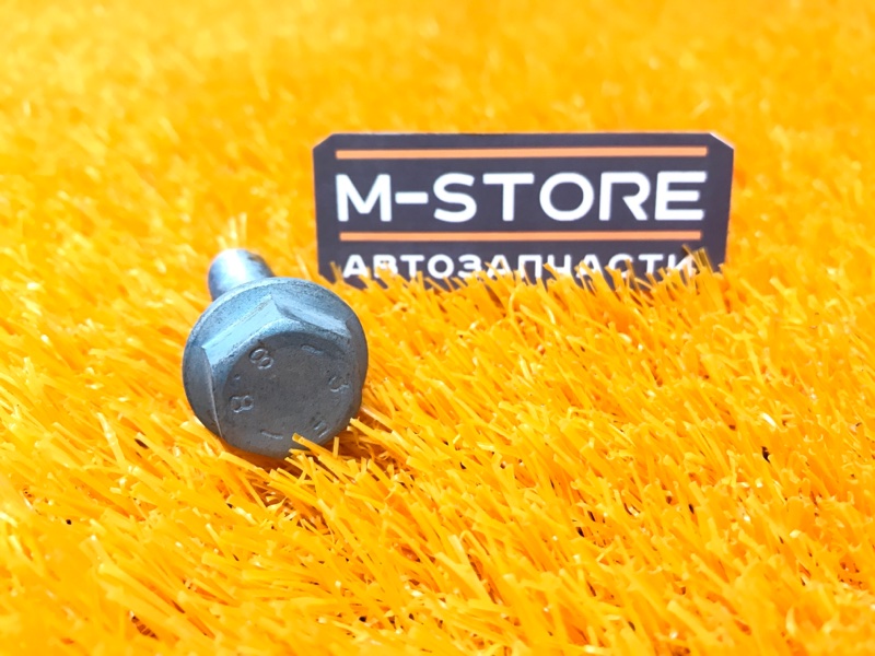 болт подвески, 50 рублей, Красноярск