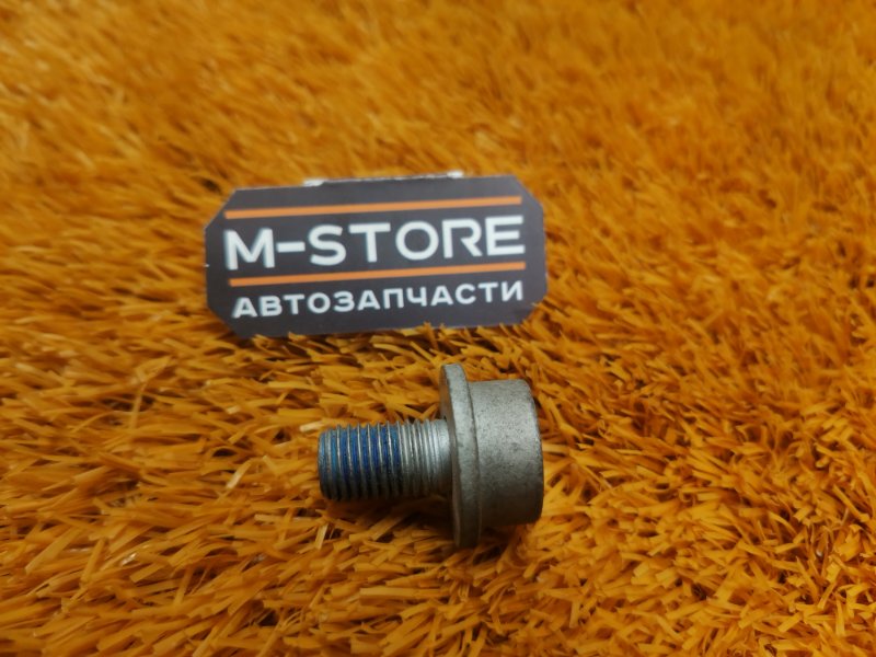 болт подвески, 50 рублей, Красноярск