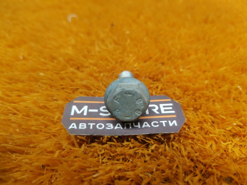 болт подвески, 50 рублей, Красноярск