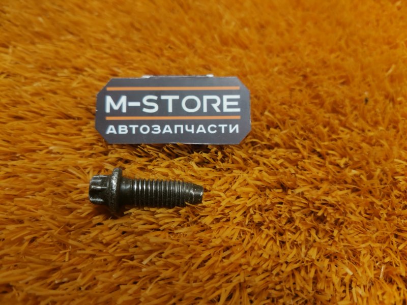 болт подвески, 50 рублей, Красноярск