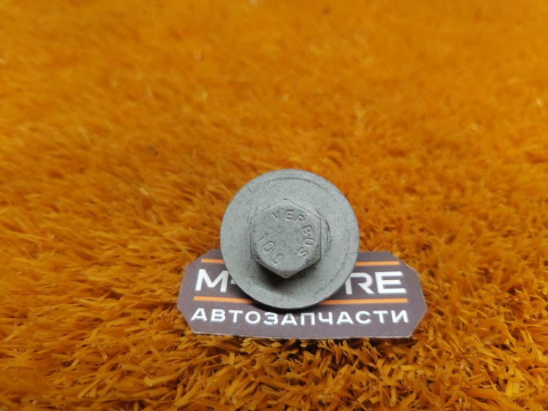 болт подвески, 50 рублей, Красноярск