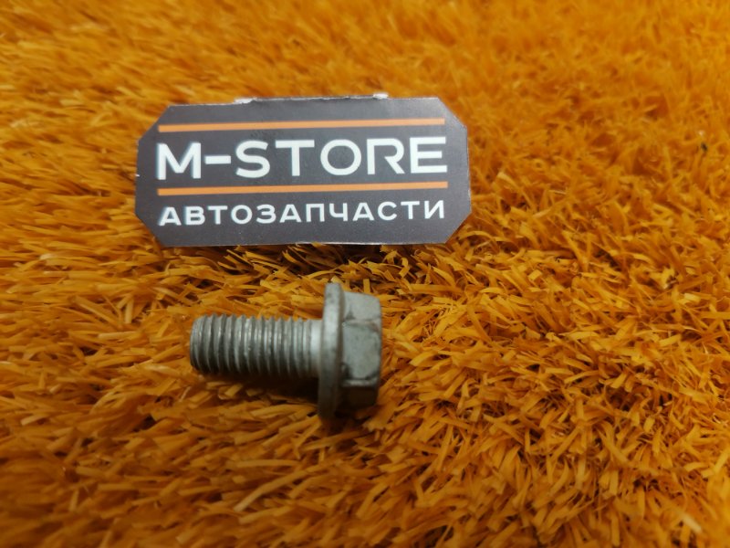 болт подвески, 50 рублей, Красноярск