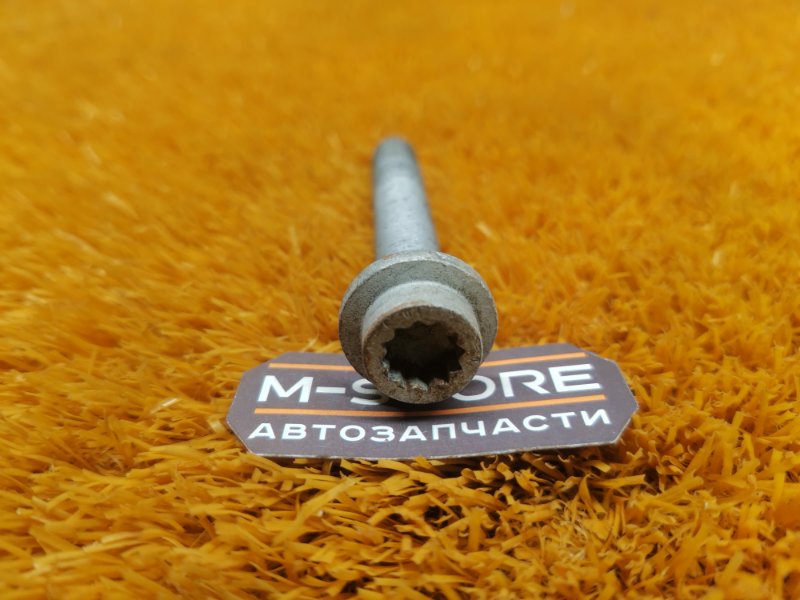 болт подвески, 100 рублей, Красноярск