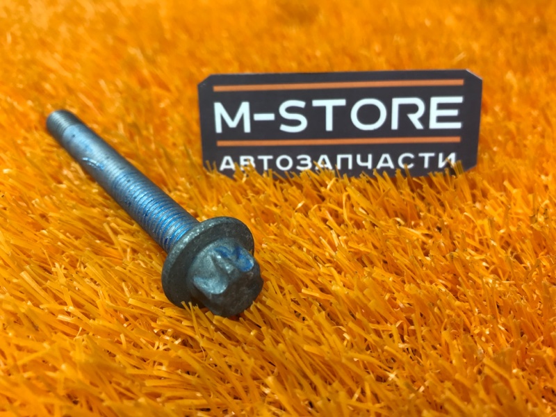 болт подвески, 100 рублей, Красноярск