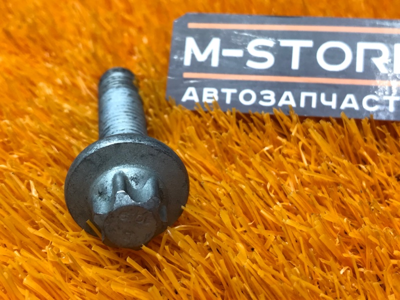 болт подвески, 100 рублей, Красноярск