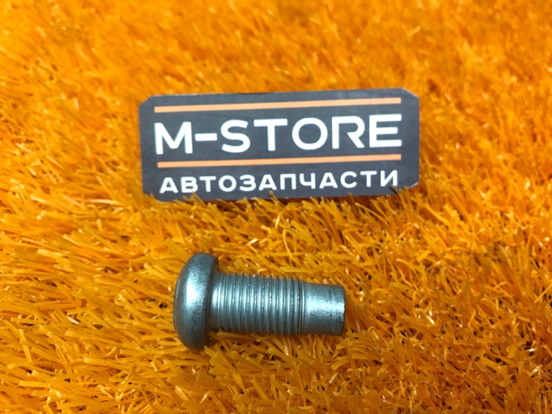 болт подвески, 50 рублей, Красноярск