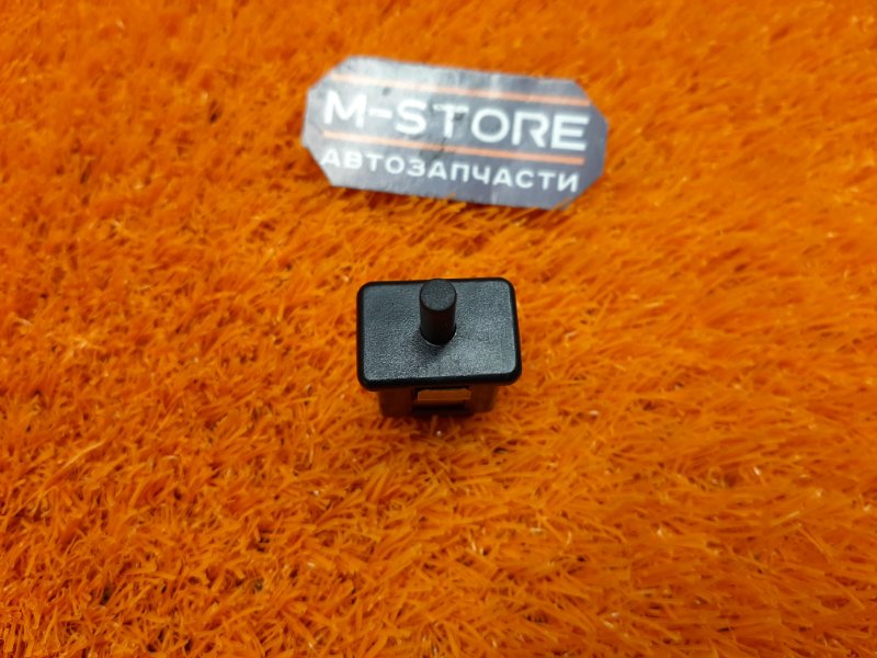 концевик бардачка, 300 рублей, Красноярск