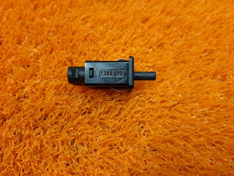 концевик бардачка, 300 рублей, Красноярск