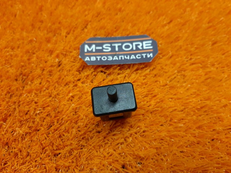 концевик бардачка, 300 рублей, Красноярск