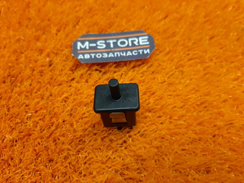 концевик бардачка, 300 рублей, Красноярск