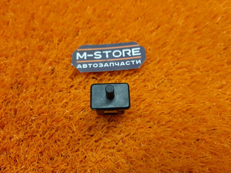 концевик бардачка, 300 рублей, Красноярск