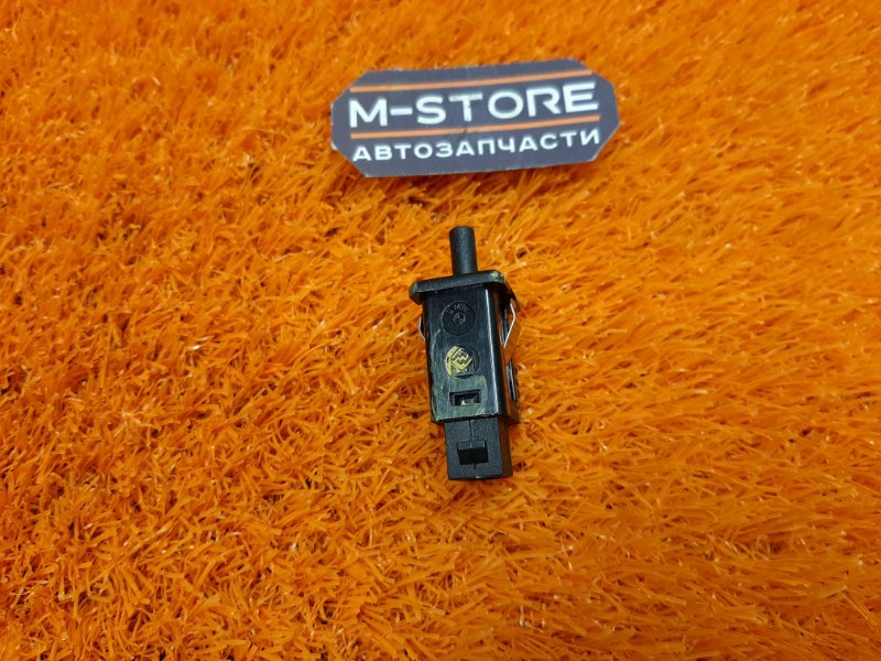 концевик бардачка, 300 рублей, Красноярск