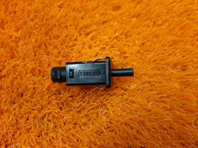 концевик бардачка, 300 рублей, Красноярск