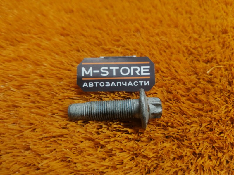 болт подвески, 100 рублей, Красноярск