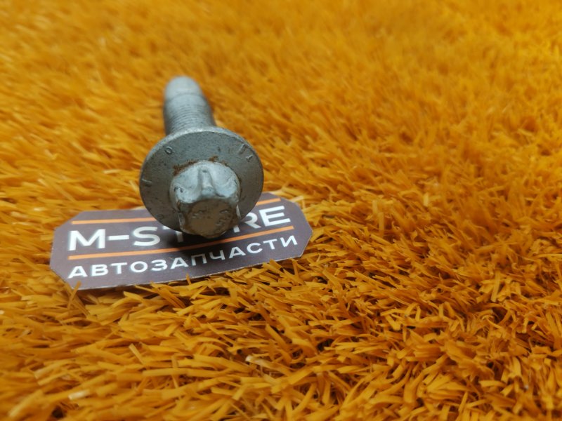 болт подвески, 100 рублей, Красноярск