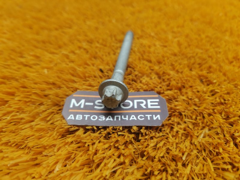 болт подвески, 50 рублей, Красноярск