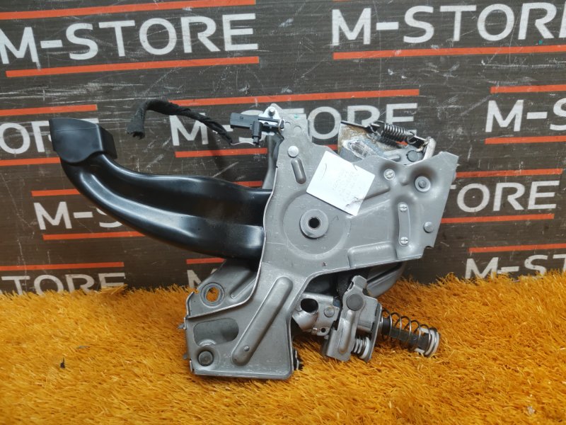 Педаль стояночного тормоза, 500 рублей, Красноярск