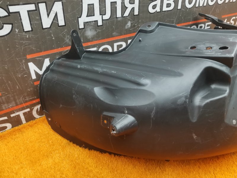 подкрылок, 300 рублей, Красноярск