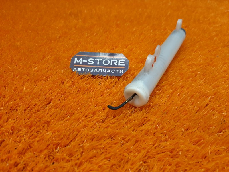 Амортизатор бардачка, 340 рублей, Красноярск