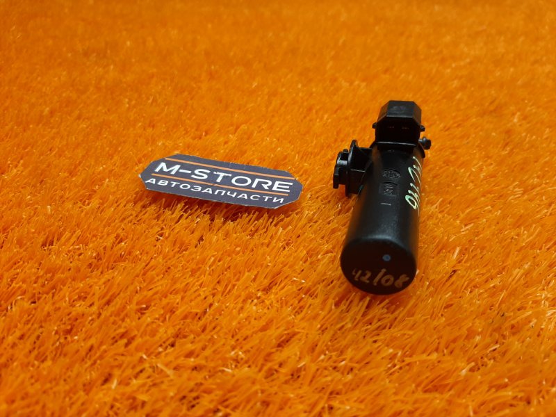 Амортизатор бардачка, 630 рублей, Красноярск