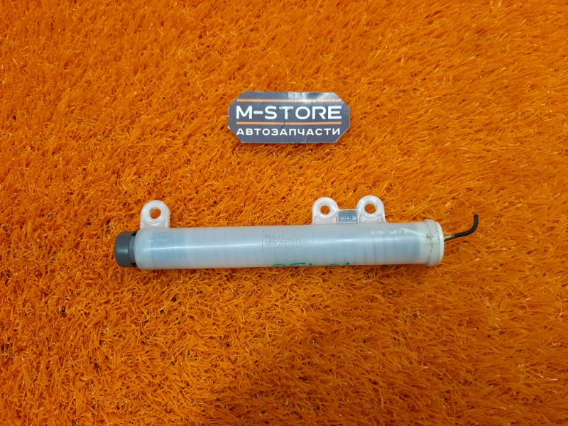 Амортизатор бардачка, 340 рублей, Красноярск