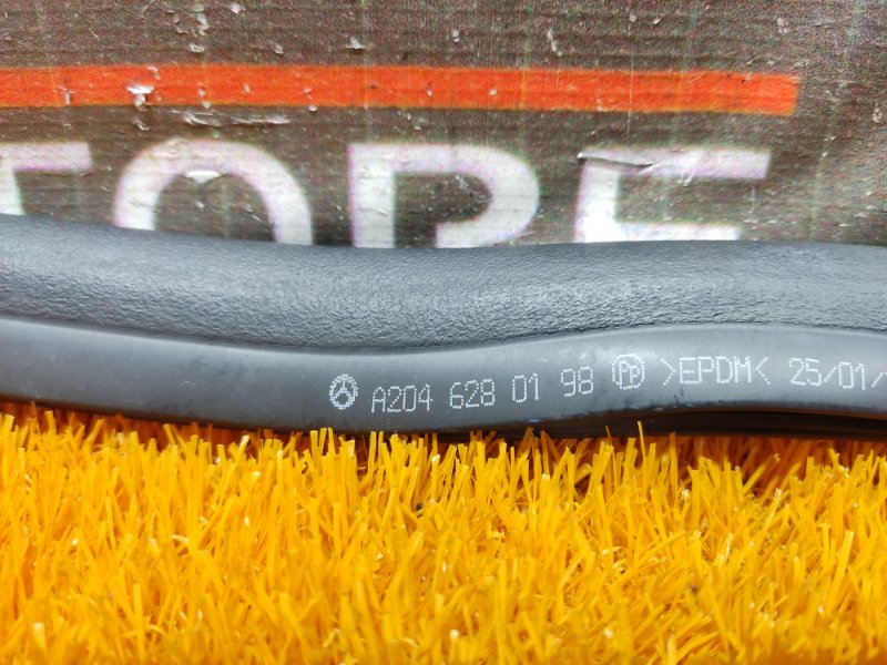 Уплотнитель капота, 450 рублей, Красноярск