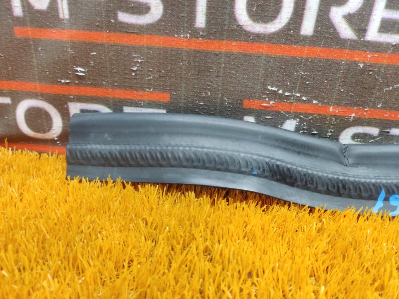 Уплотнитель капота, 450 рублей, Красноярск