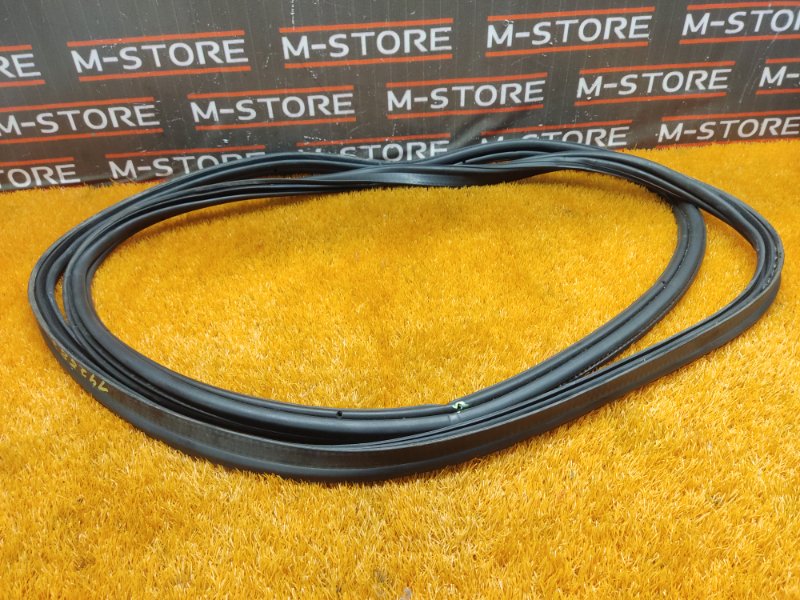 Уплотнитель багажника, 610 рублей, Красноярск