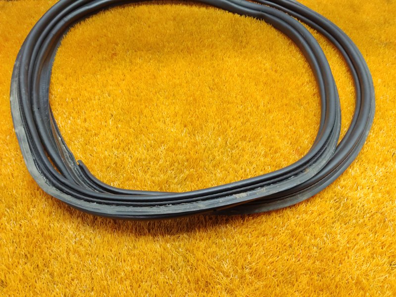 Уплотнитель багажника, 930 рублей, Красноярск