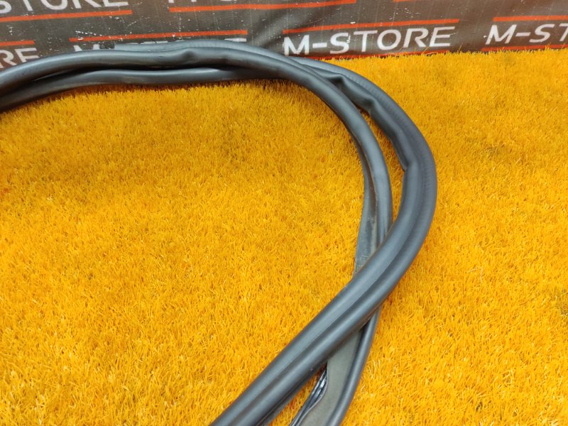 Уплотнитель багажника, 630 рублей, Красноярск