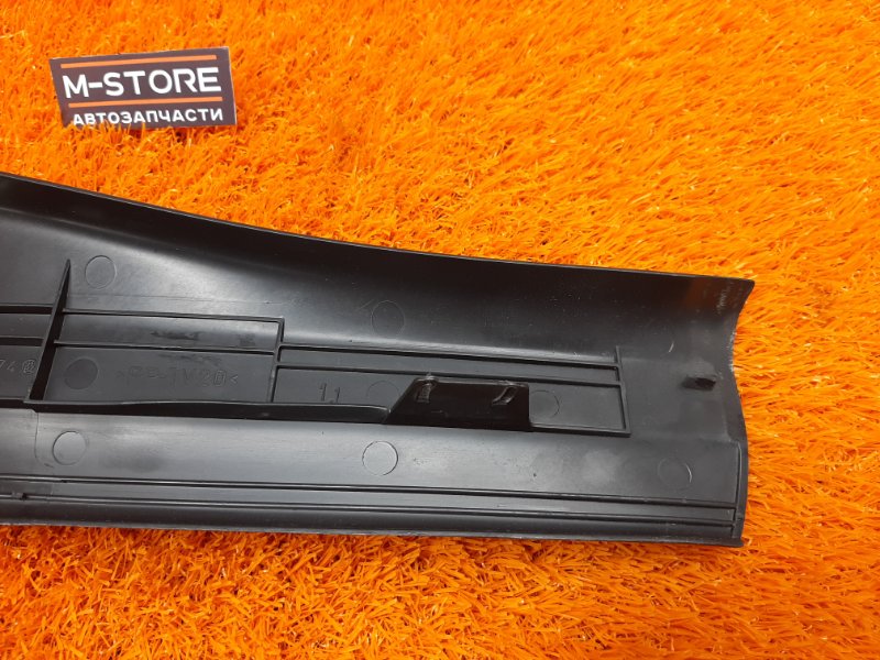 Накладка на порог салона, 350 рублей, Красноярск