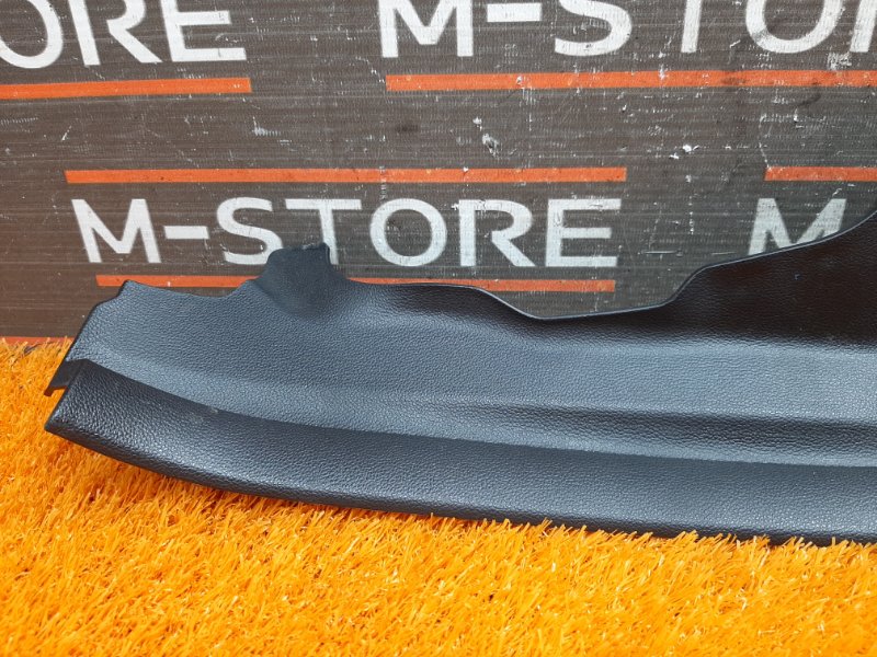 Накладка на порог салона, 350 рублей, Красноярск